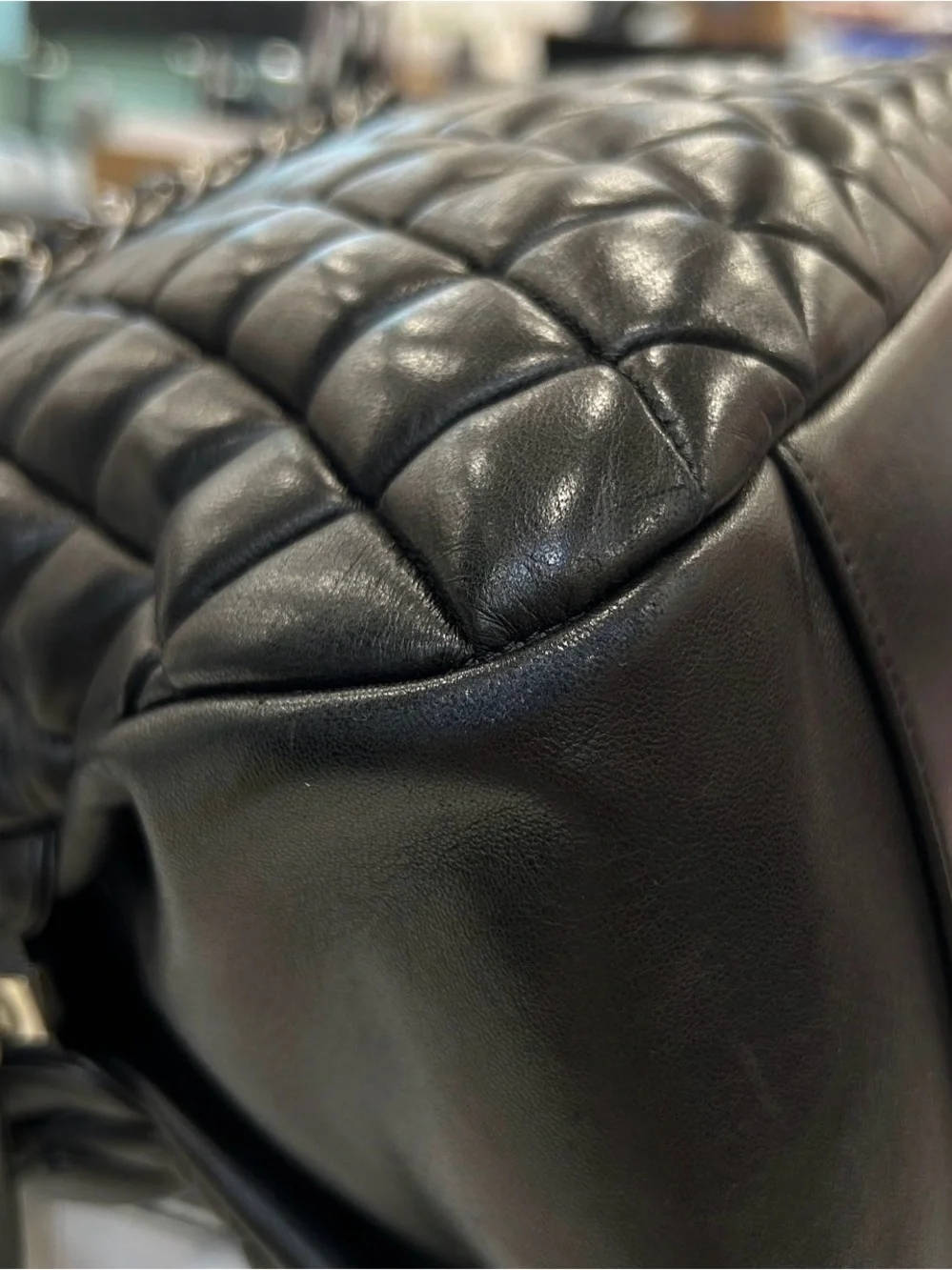 Chanel CC large double zipped Quilted Leather Shoulder Bag